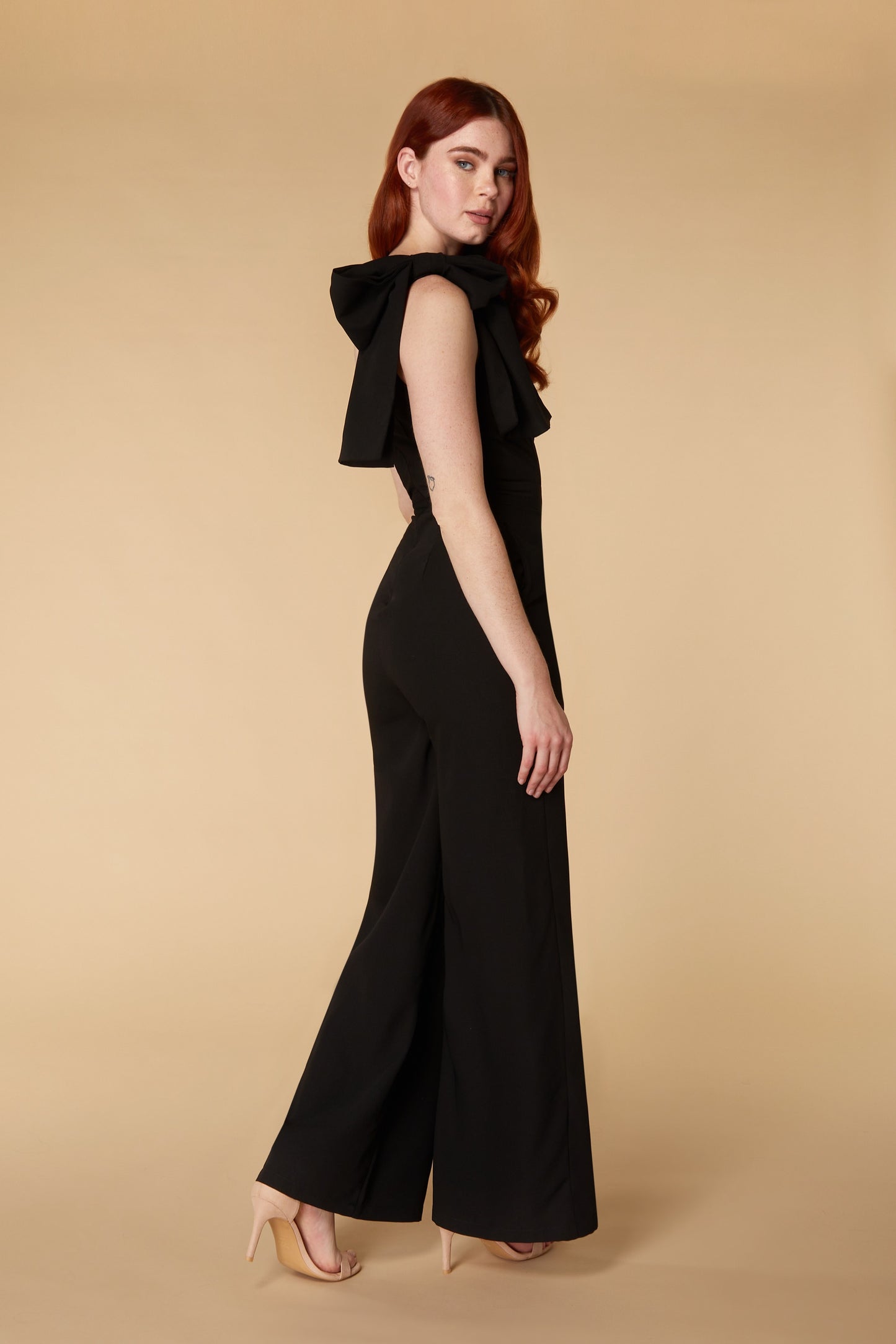 Eva One Shoulder Bow Detail Jumpsuit