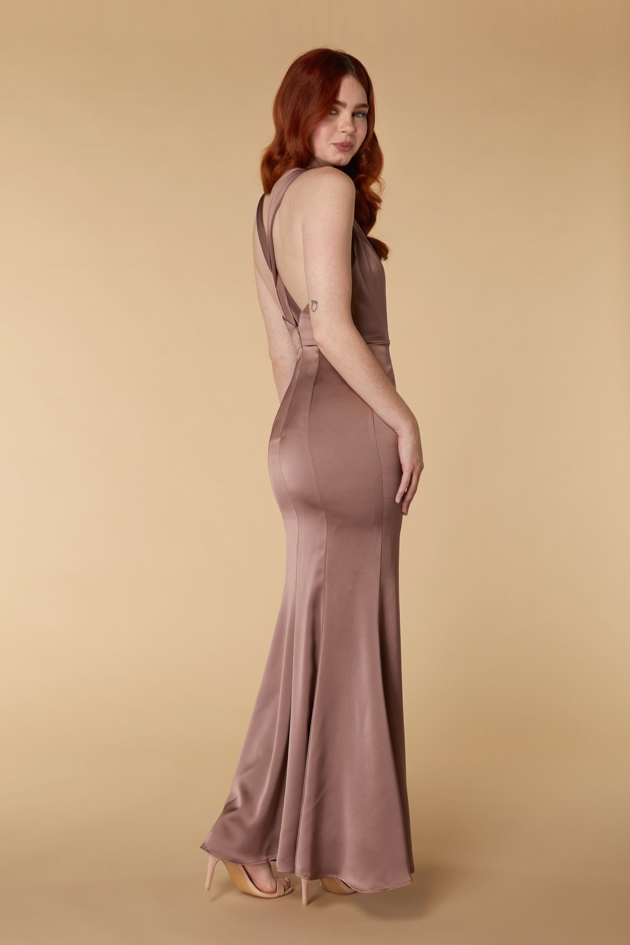 Jarlo open hotsell back maxi dress
